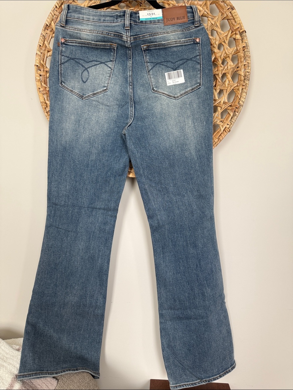 Judy Blue Women’s High Rise Blue Denim Jeans - Picture 8 of 14